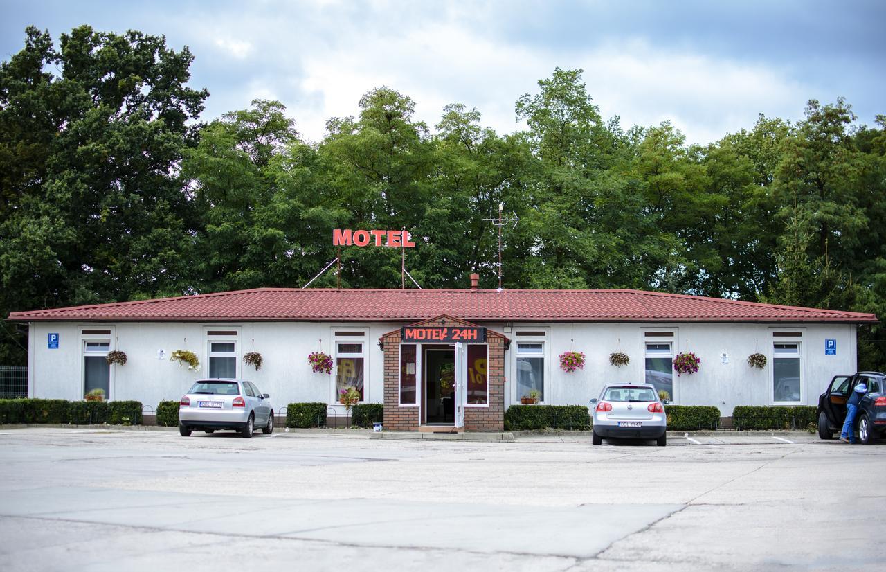 Motel W Lace Boleslawiec  Eksteriør bilde